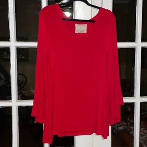 Red bell sleeve top XL